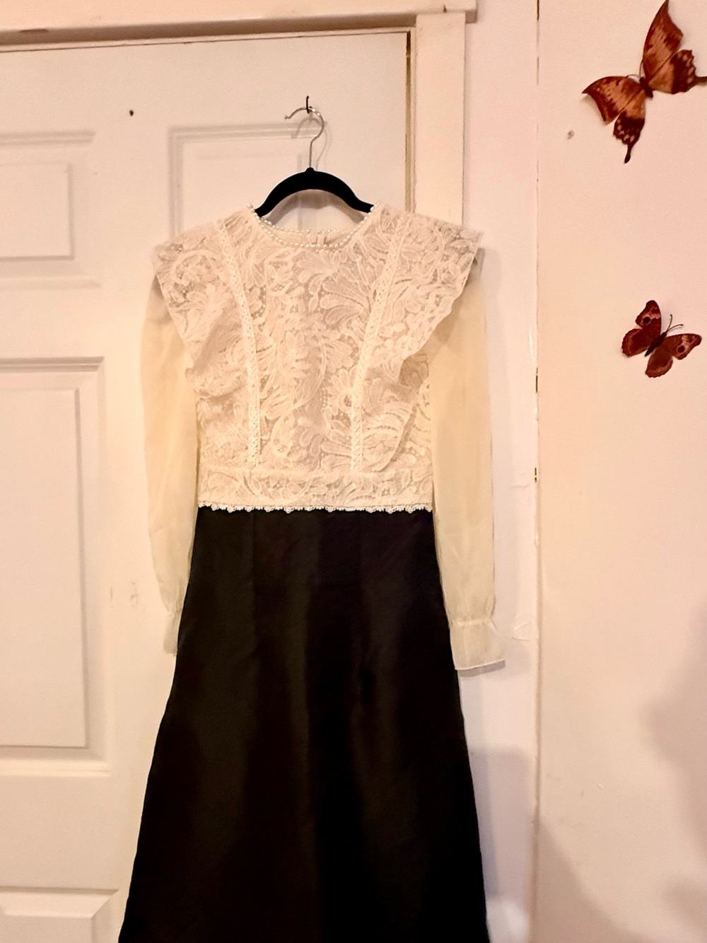 Dolce Viva Boutique Cream Lace Top and Black Skirt Dress - Elegant Two-Tone